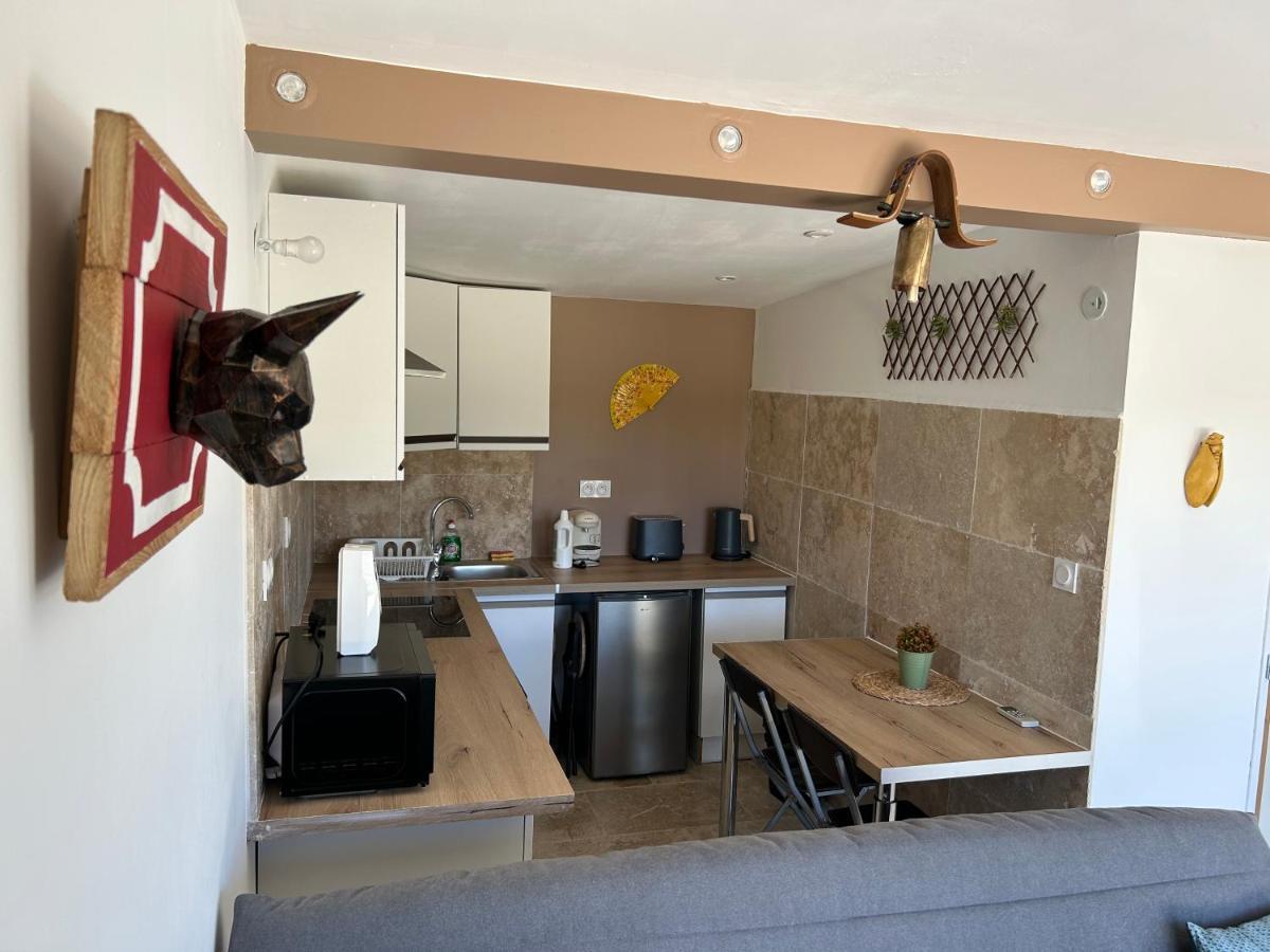 Studio A La Ferme Villa Arles Eksteriør billede